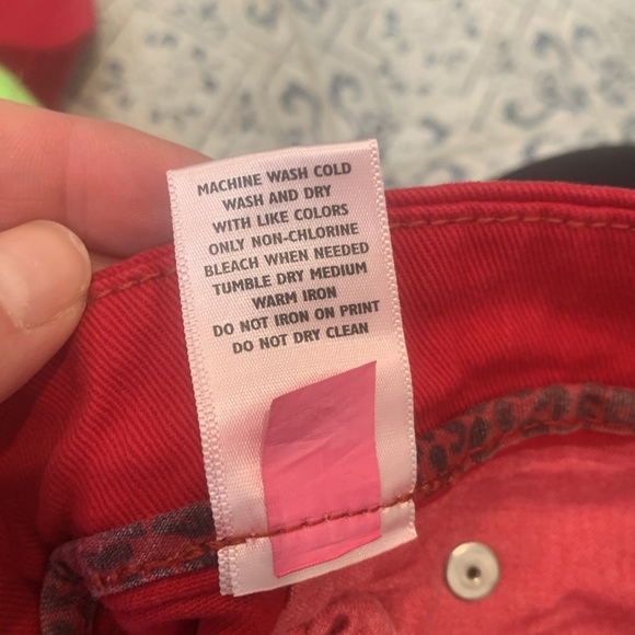 Old Navy Jeans - Size 2 - Picture 6 of 13